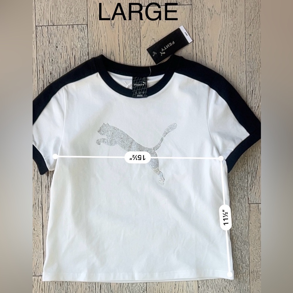 NWT PUMA X FENTY Black and White T7 Slim Tee - Picture 10 of 10